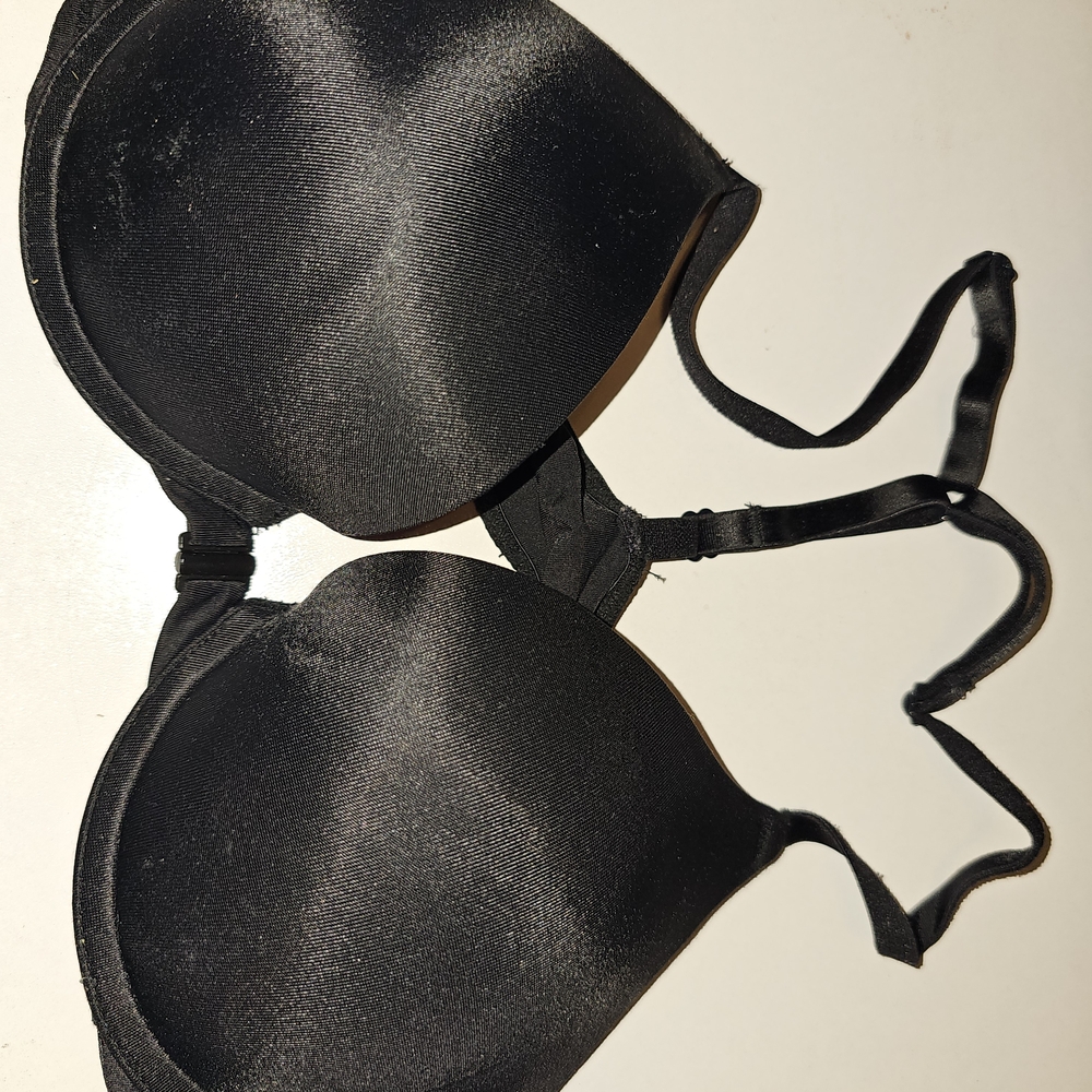PINK Victoria's Secret Black Bra
